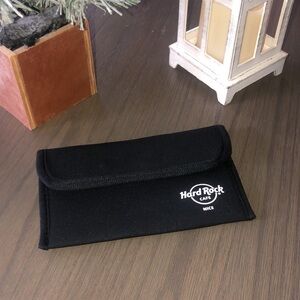 Hard Rock Cafe 💜 Nice small wallet pouch